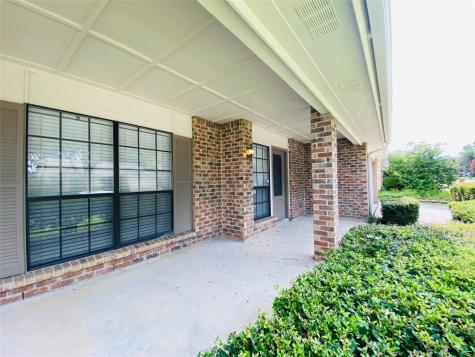 2514 Edinburgh Street Arlington TX 76018