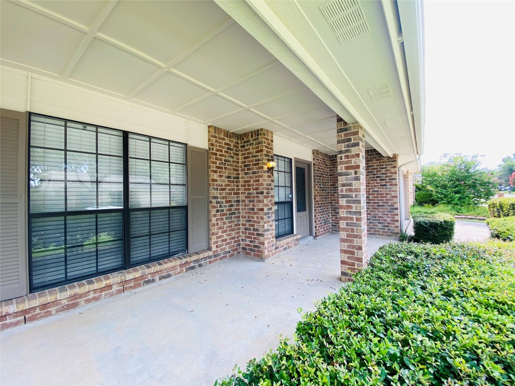 2514 Edinburgh Street Arlington TX 76018