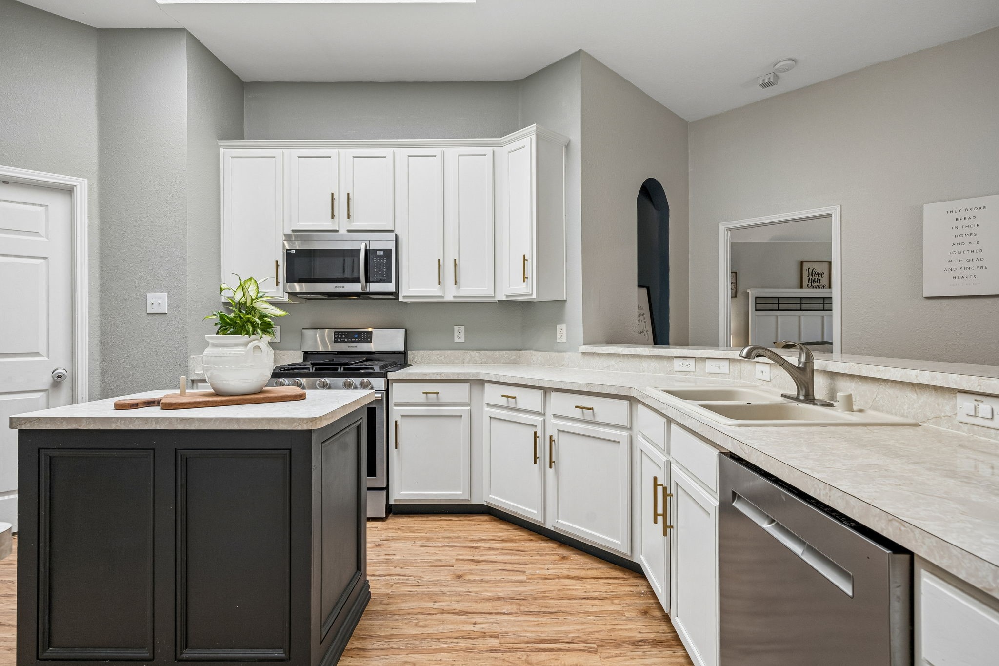 6509 Lake Forest Lane Sachse TX 75048