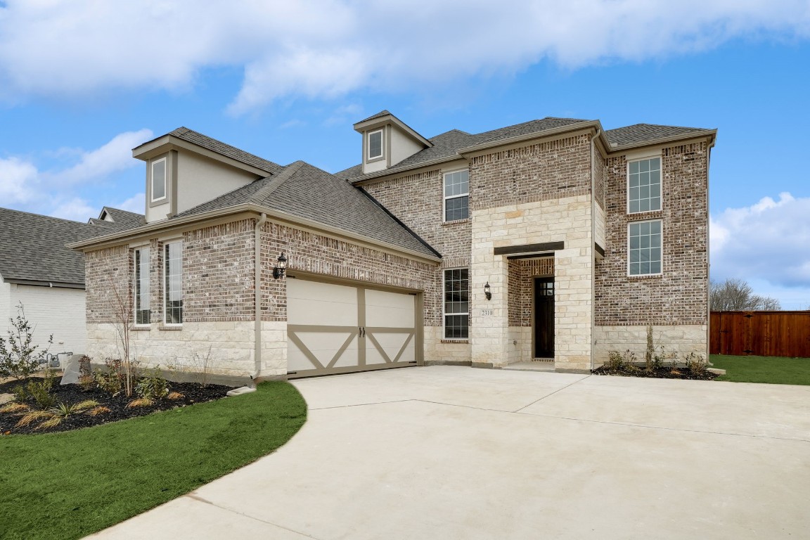 2310 Lannister Street Mansfield TX 76063