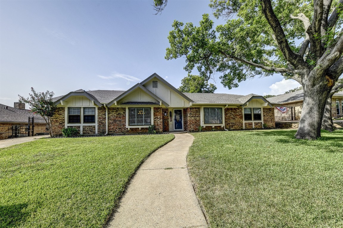 4602 Weyhill Drive Arlington TX 76013