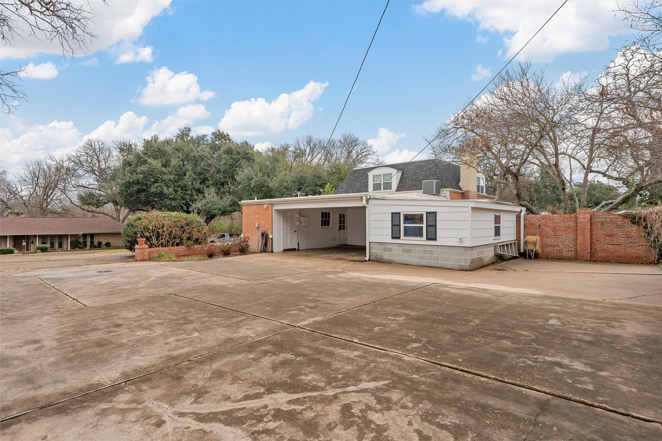 701 Fonville Drive Marlin TX 76661