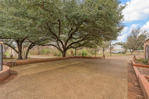 701 Fonville Drive Marlin TX 76661