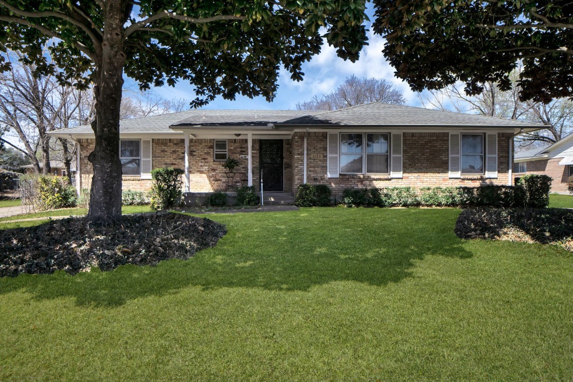 1133 Tosch Lane Mesquite TX 75149