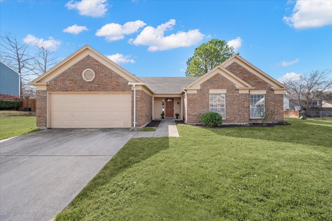 6860 Greenleaf Drive North Richland Hills TX 76182