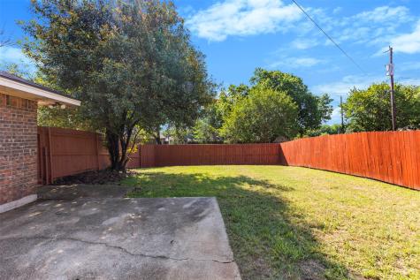 1906 Hillcroft Drive Duncanville TX 75137