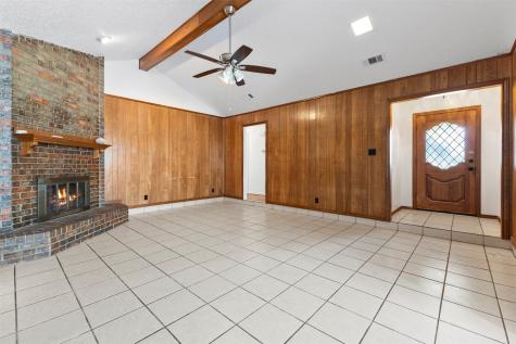 1906 Hillcroft Drive Duncanville TX 75137