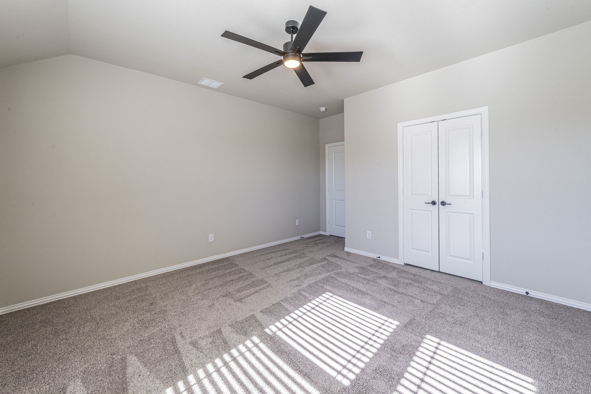 1049 Snowy Owl Drive Alvarado TX 76009