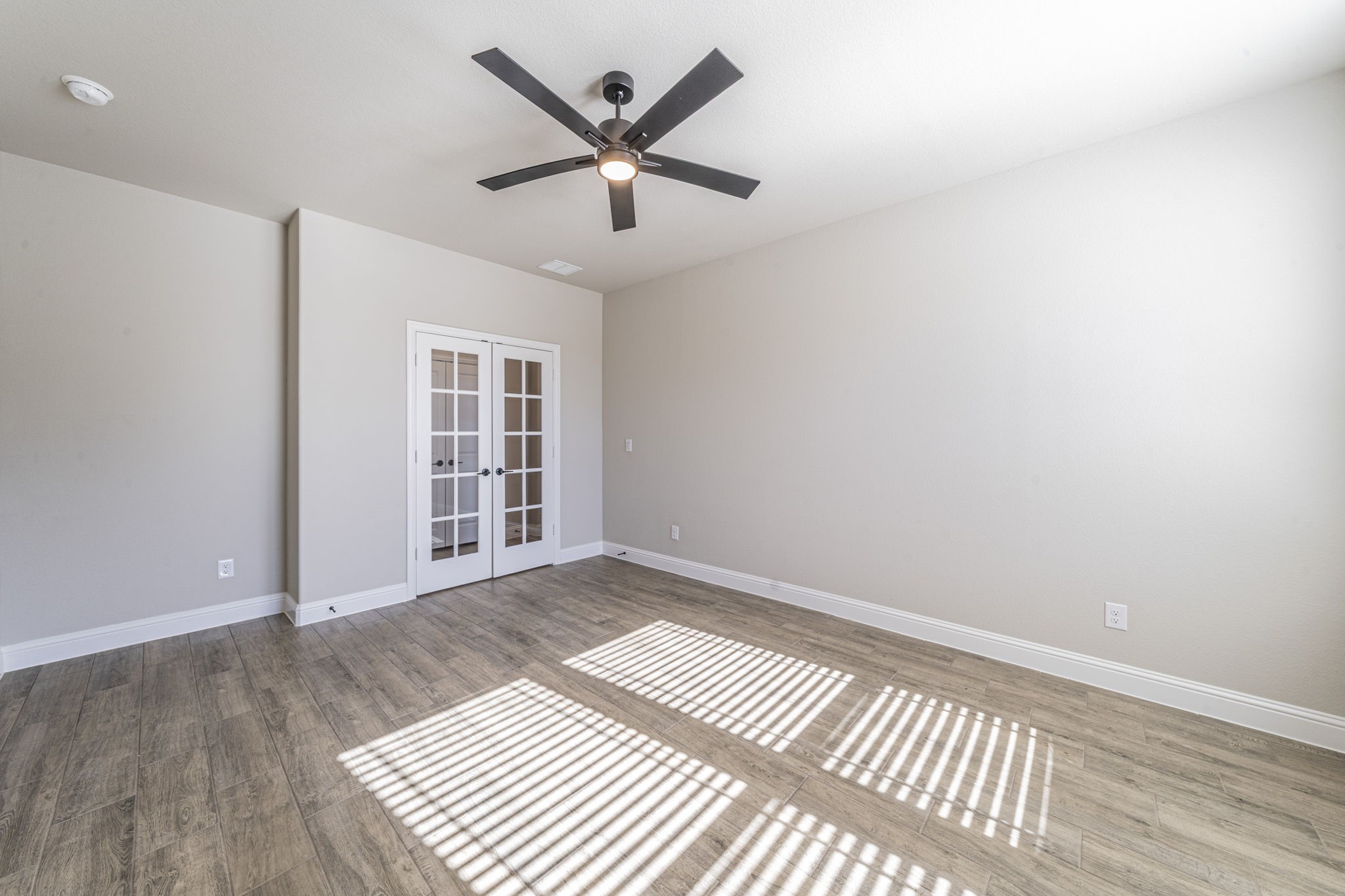 1049 Snowy Owl Drive Alvarado TX 76009