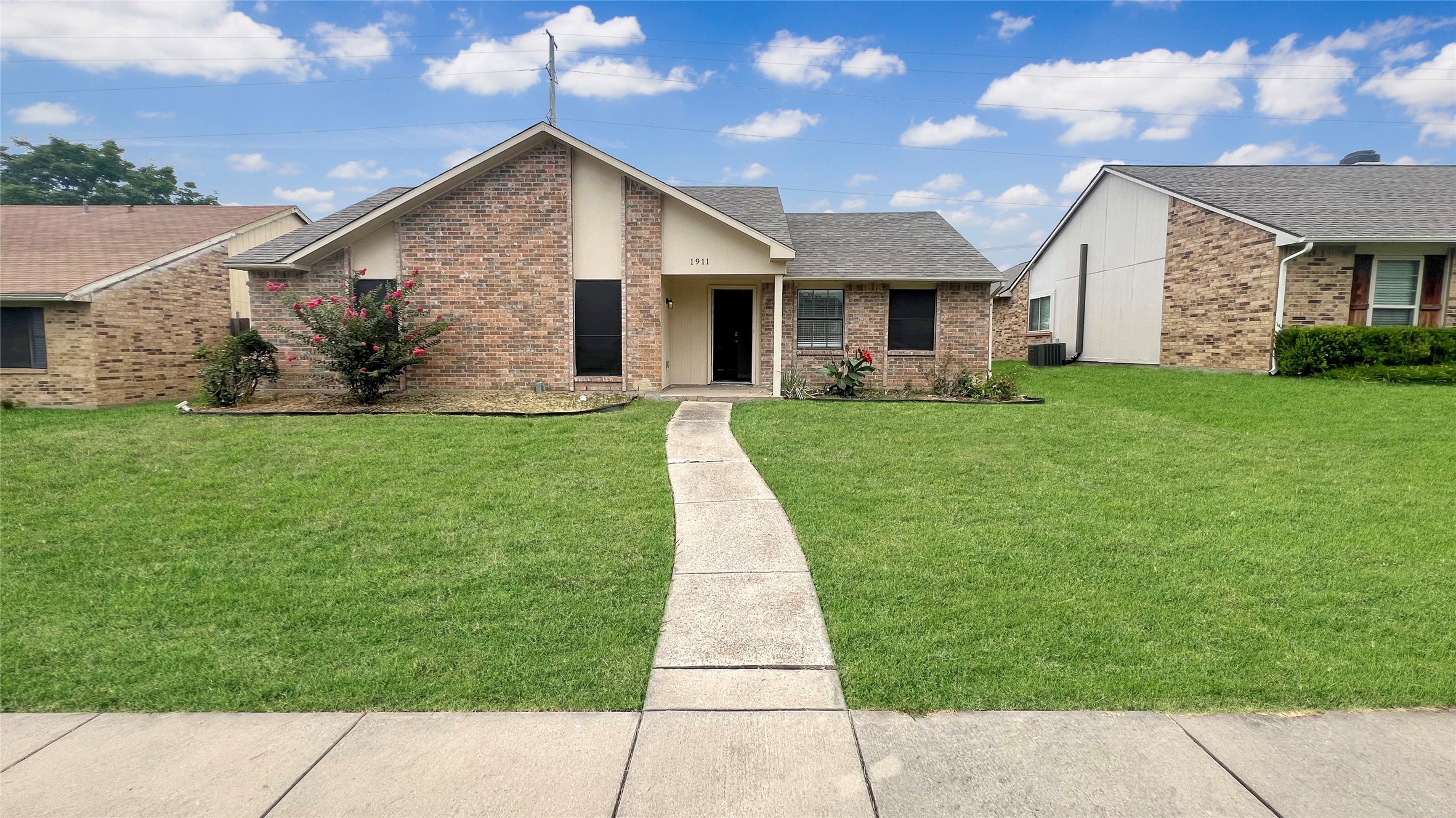 1911 Robert Jones Drive Mesquite TX 75150