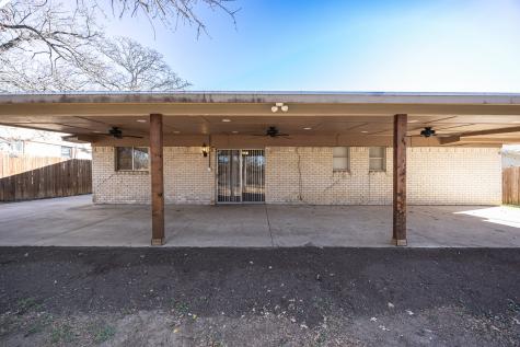 6704 Trailwood Drive Forest Hill TX 76140