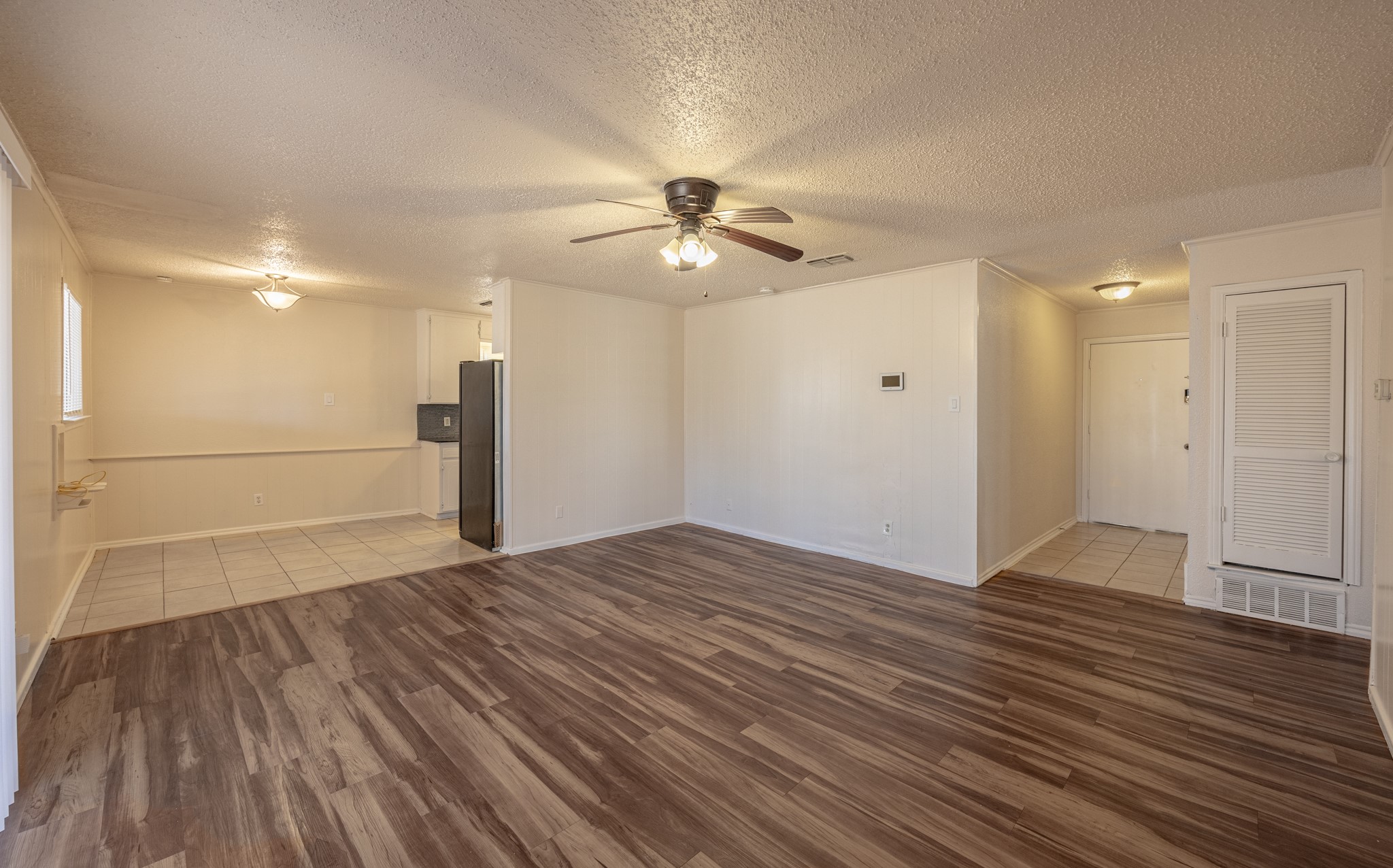 6704 Trailwood Drive Forest Hill TX 76140