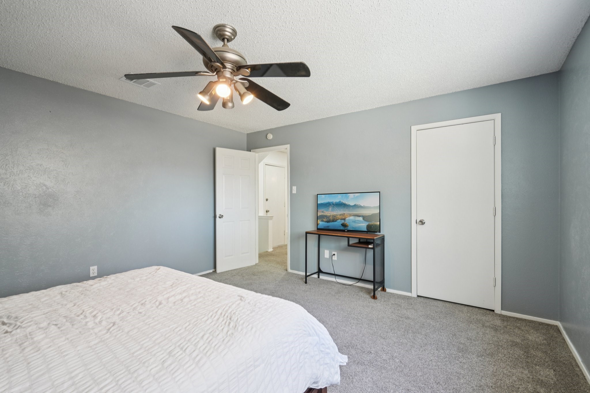 2307 Harrington Court Euless TX 76039
