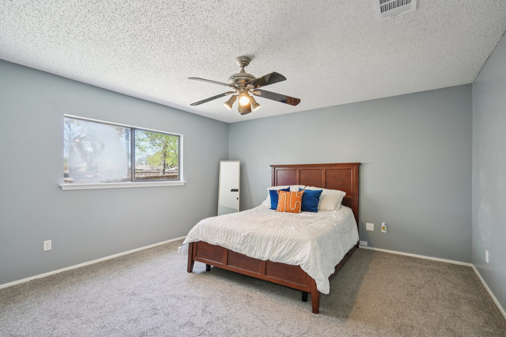 2307 Harrington Court Euless TX 76039
