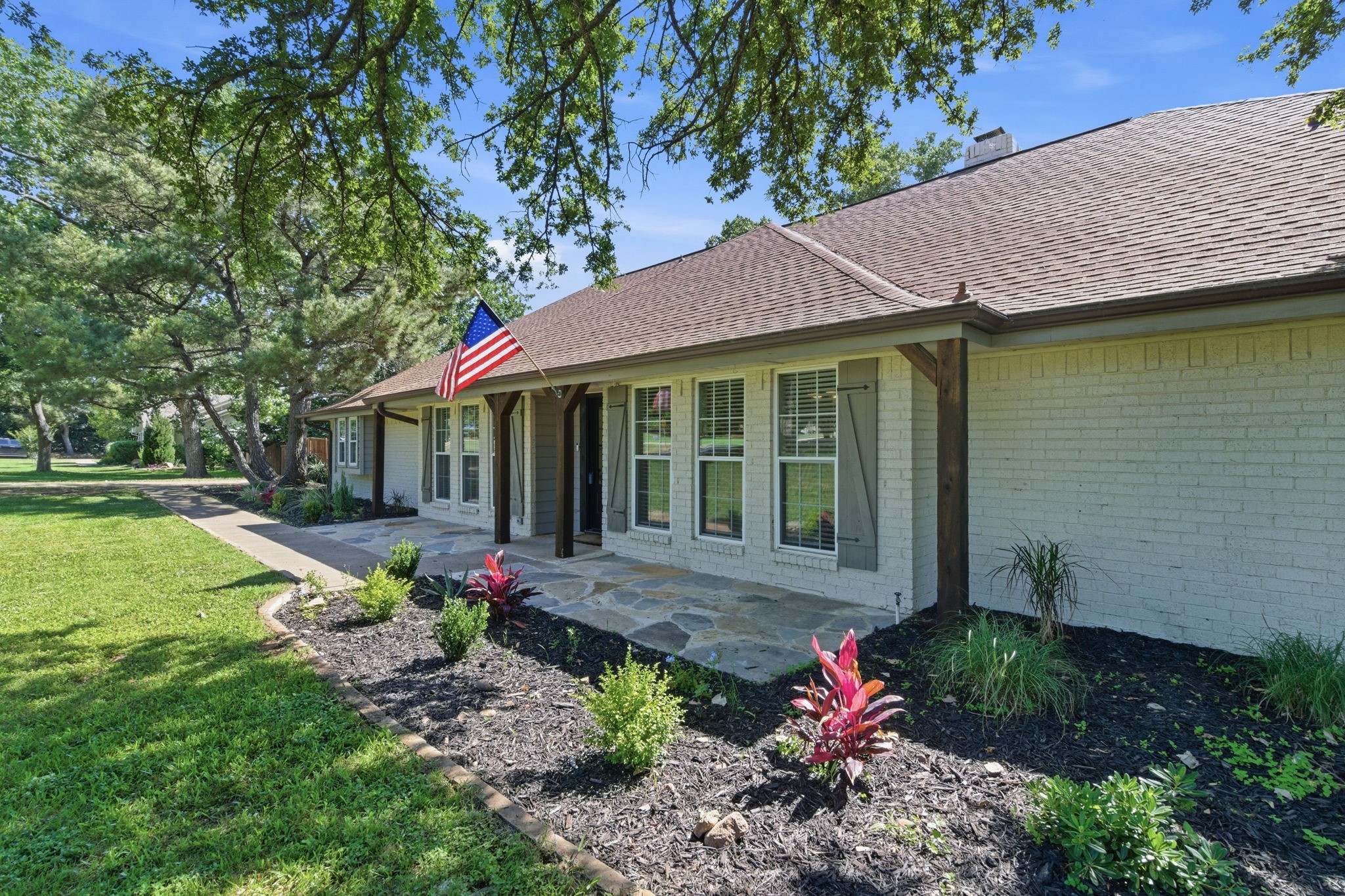 835 Cross Timbers Drive Double Oak TX 75077