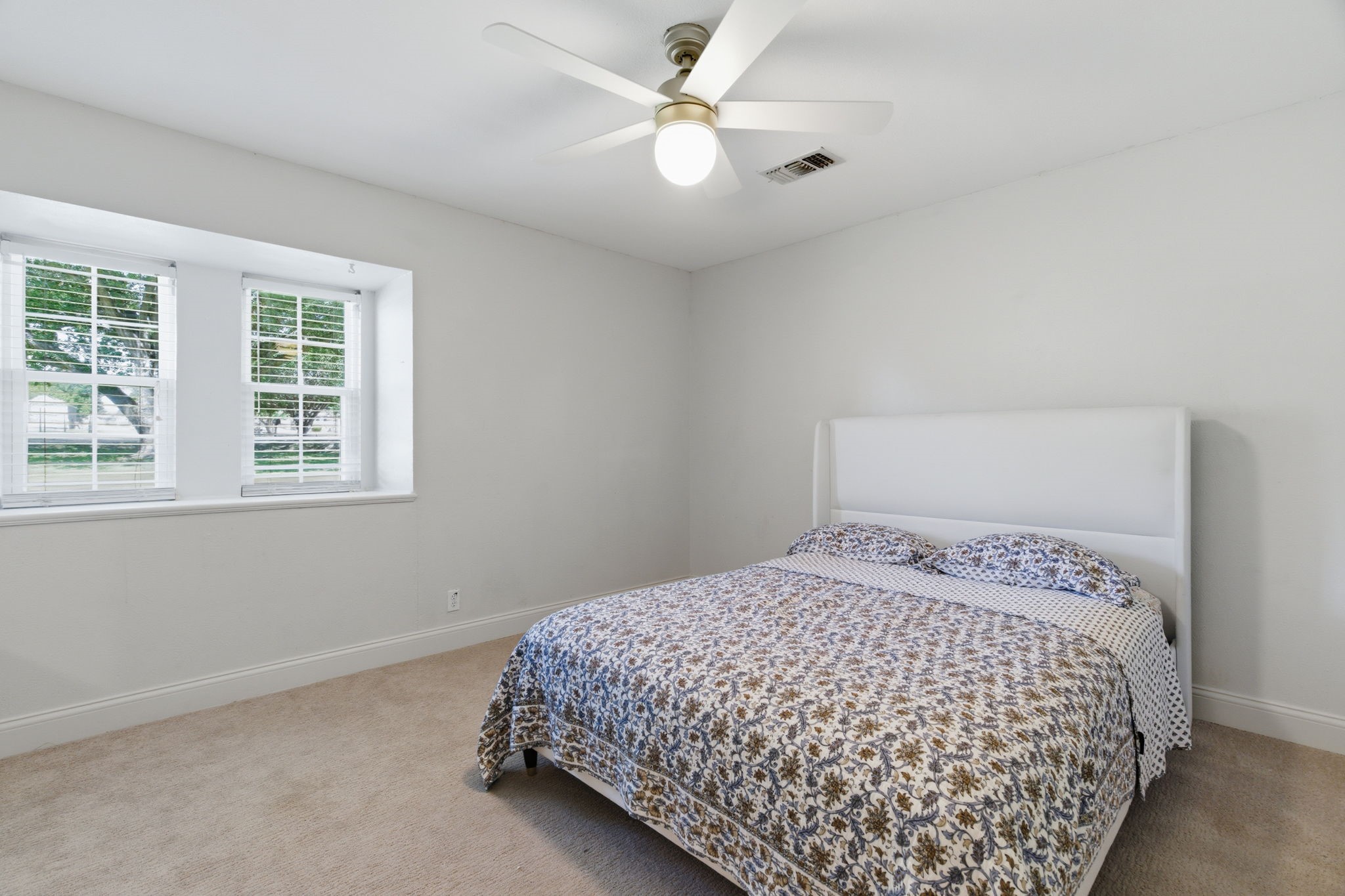 835 Cross Timbers Drive Double Oak TX 75077