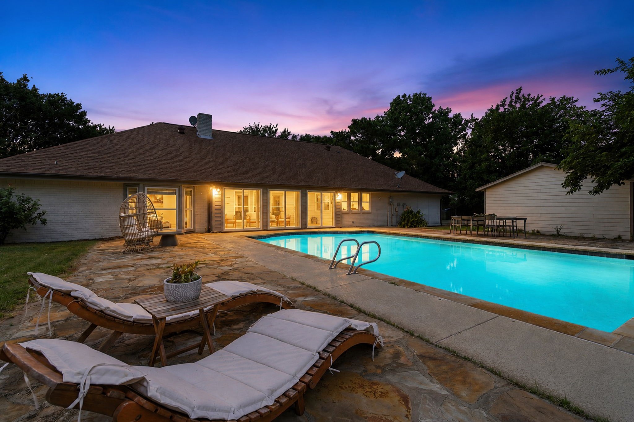 835 Cross Timbers Drive Double Oak TX 75077
