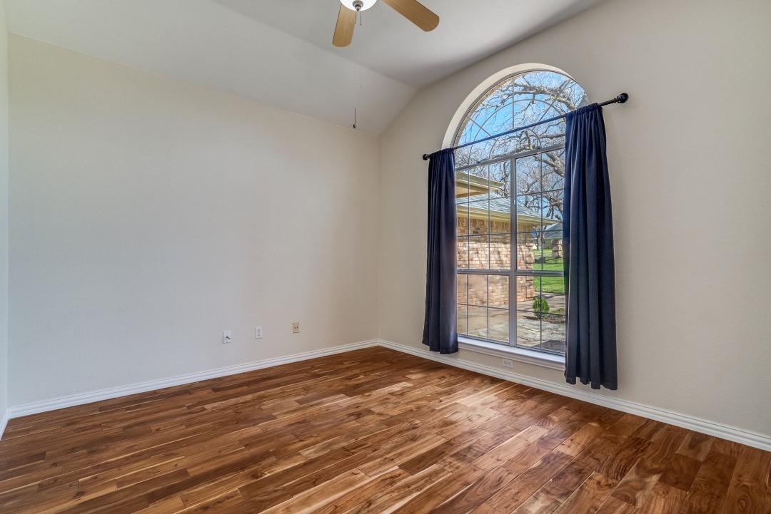 7108 Westover Drive Granbury TX 76049