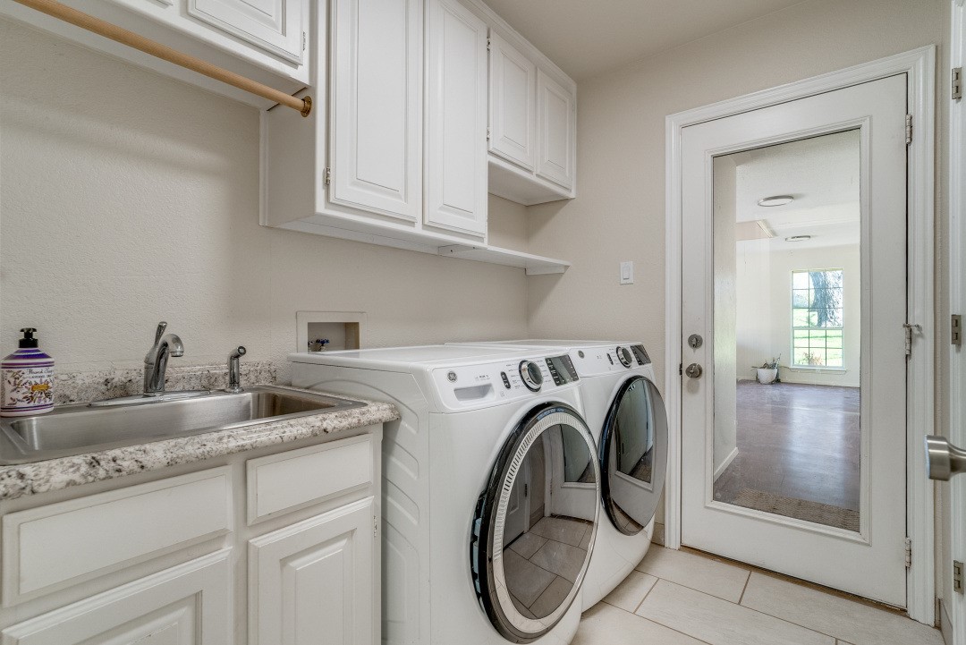 7108 Westover Drive Granbury TX 76049