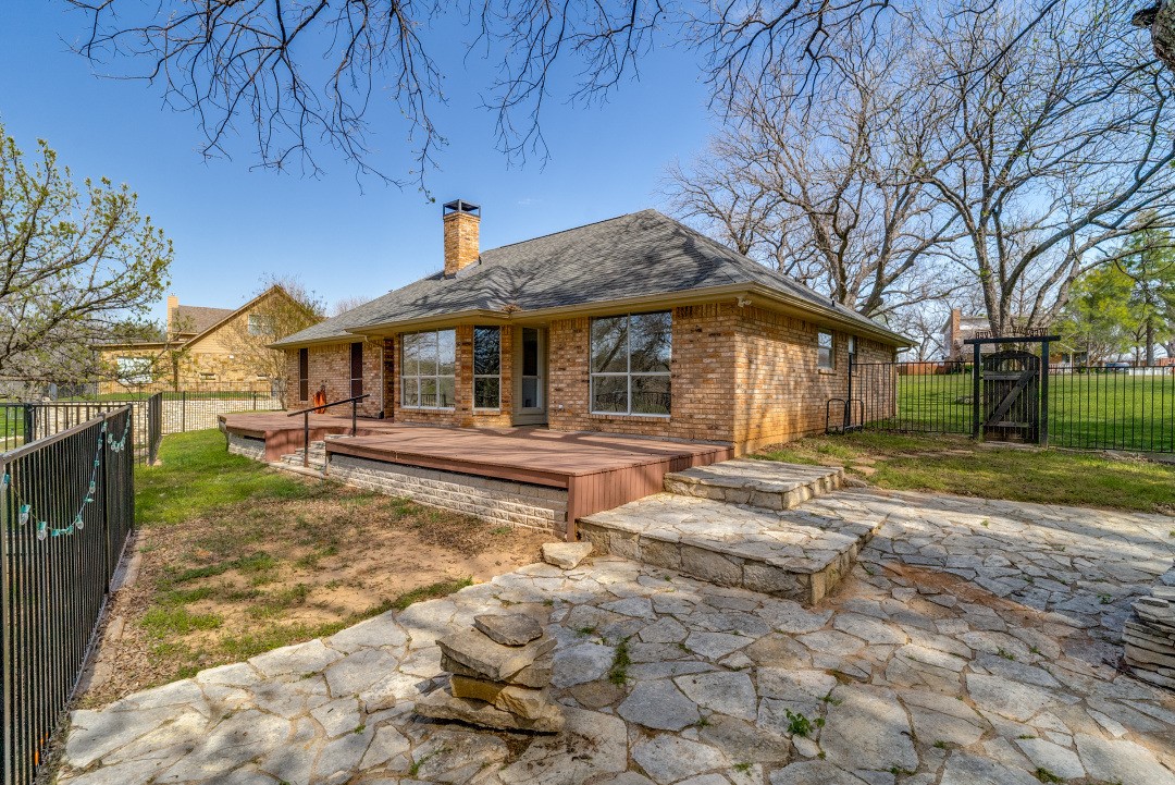 7108 Westover Drive Granbury TX 76049