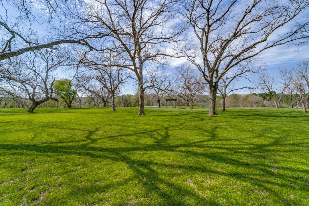 7108 Westover Drive Granbury TX 76049