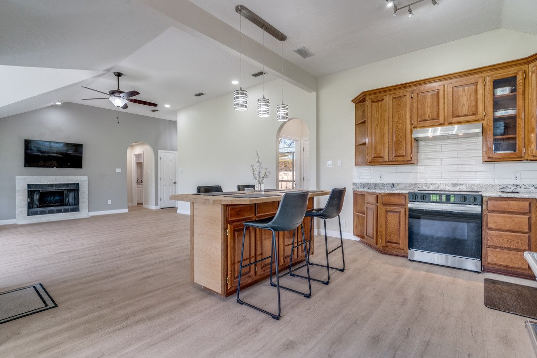 7108 Westover Drive Granbury TX 76049