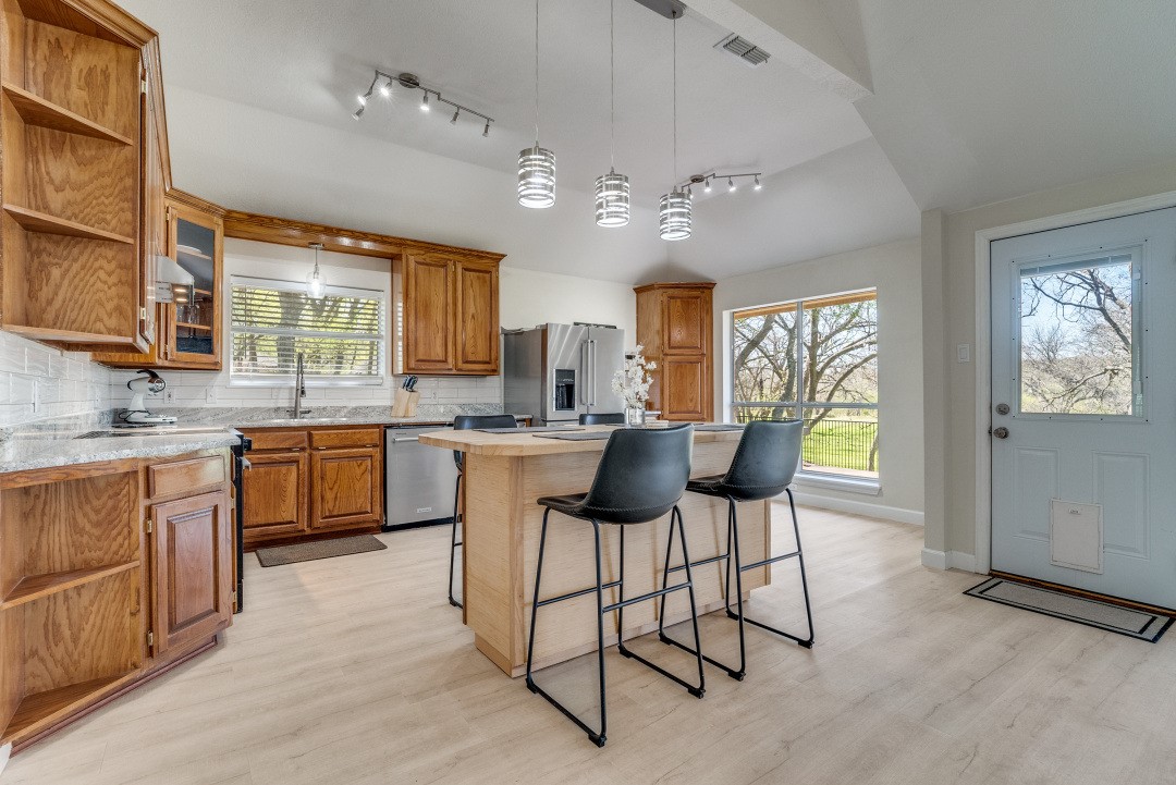 7108 Westover Drive Granbury TX 76049