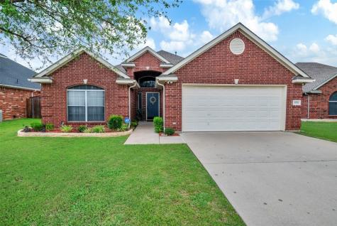 8316 Bandelier Trail Fort Worth TX 76137