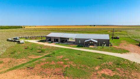 11530 County Road 140 Hamlin TX 79520