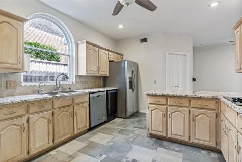 2604 Spring Lake Drive Richardson TX 75082
