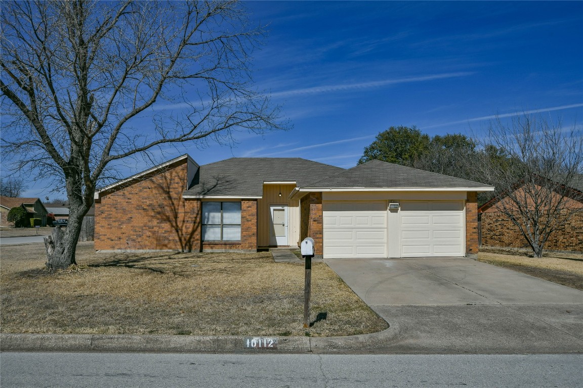 10112 Farmers Branch Street Fort Worth TX 76108