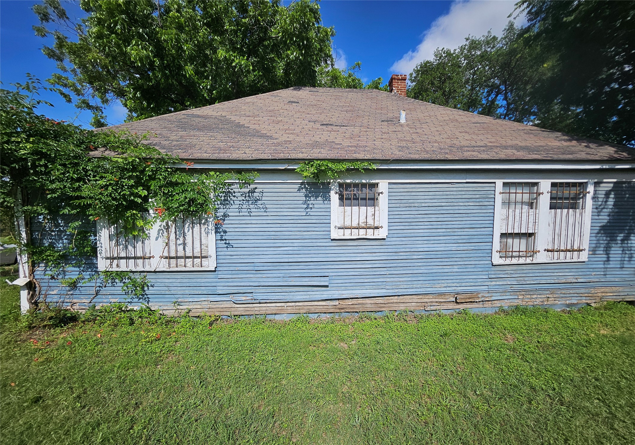 917 E Pulaski Street Fort Worth TX 76104