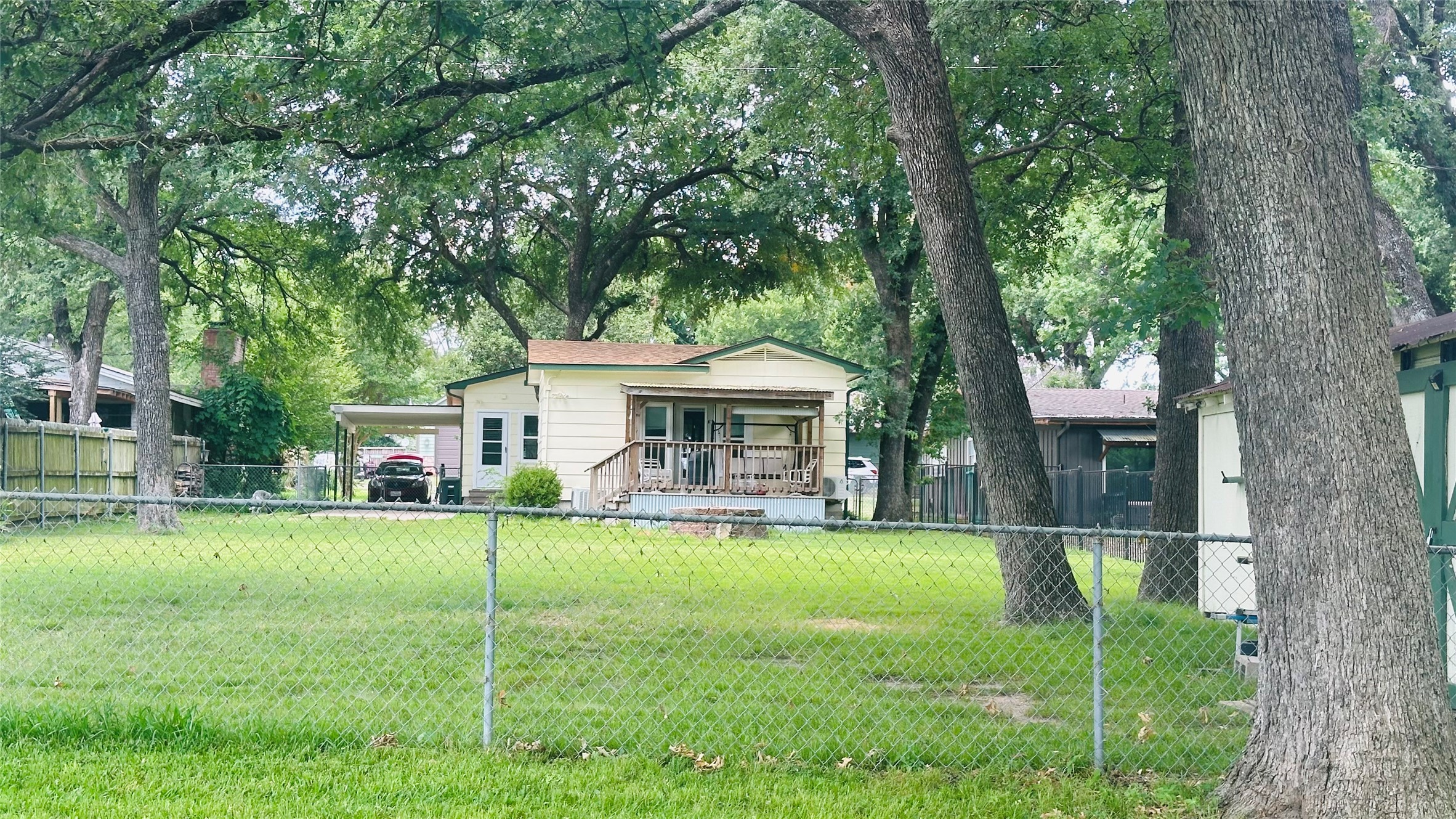 527 Old Mill Lane East Tawakoni TX 75472