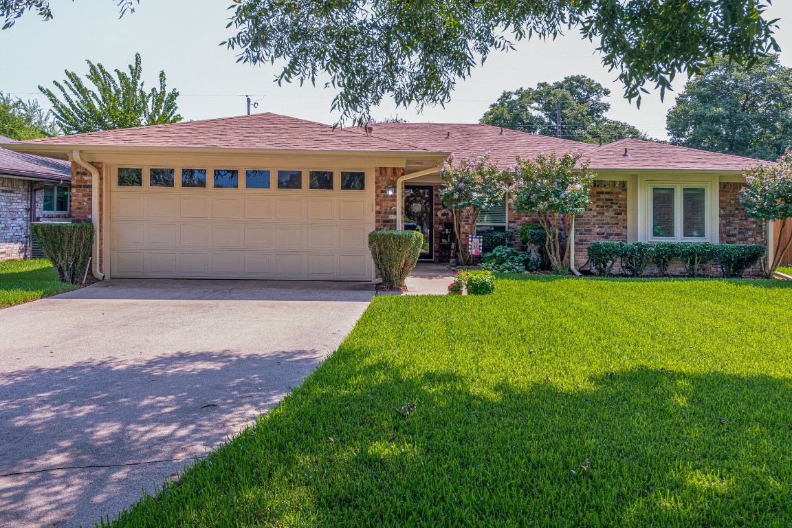 1216 Brandon Court Irving TX 75060