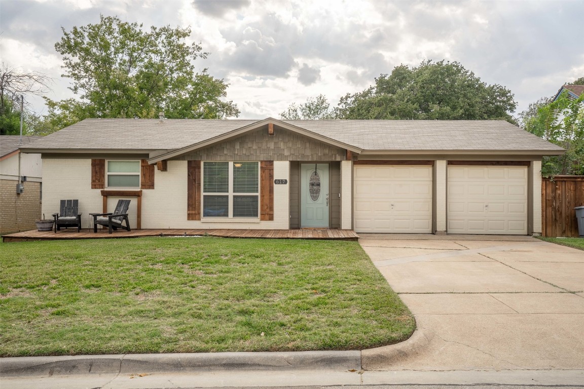 617 NW Lorna Street Burleson TX 76028