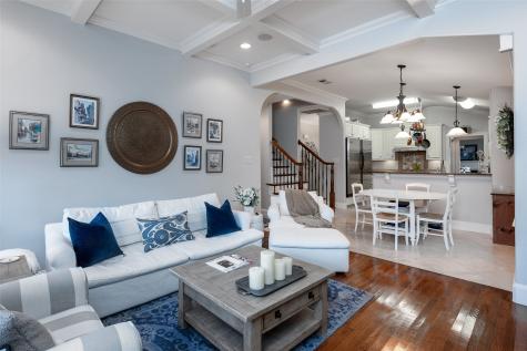 4623 W Amherst Avenue Dallas TX 75209