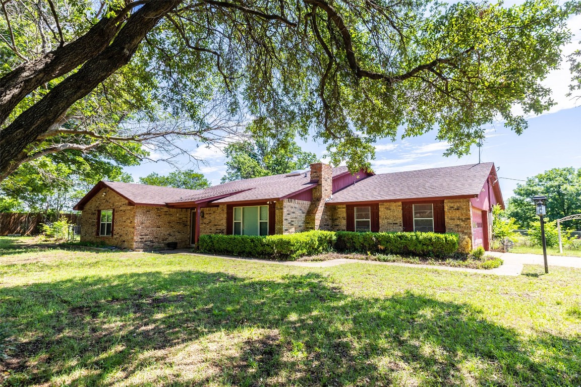 6713 Jeanell Lane Arlington TX 76001