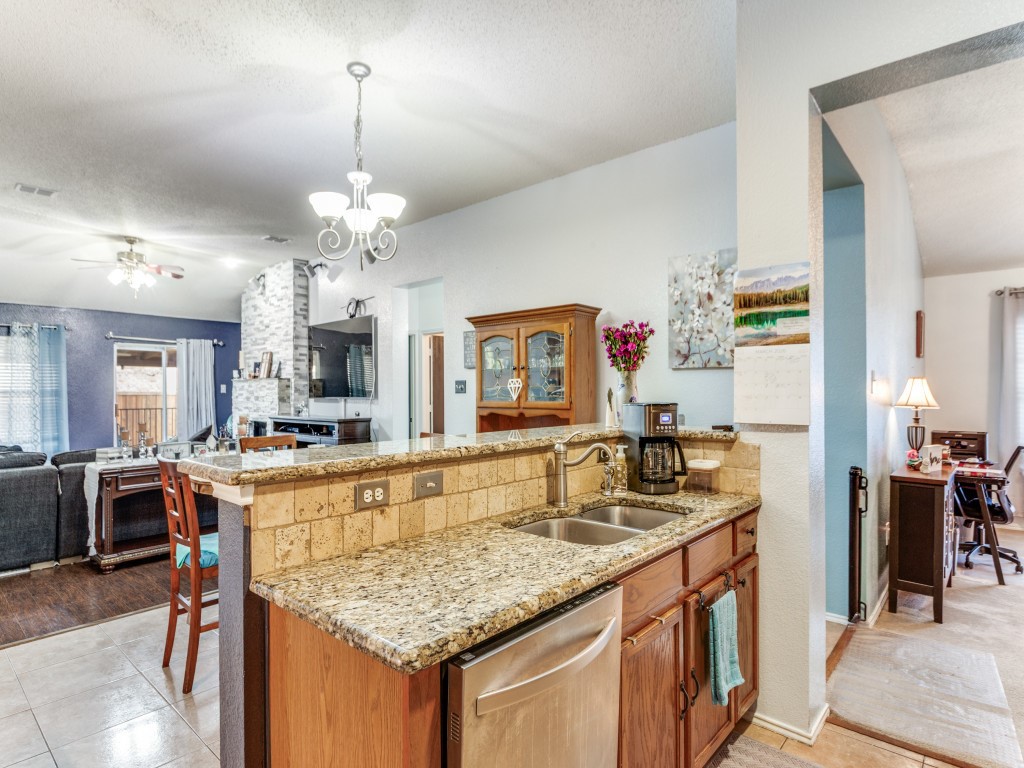 4737 Sea Ridge Drive Fort Worth TX 76133