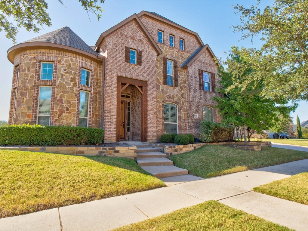 9450 Blanco Drive Lantana TX 76226