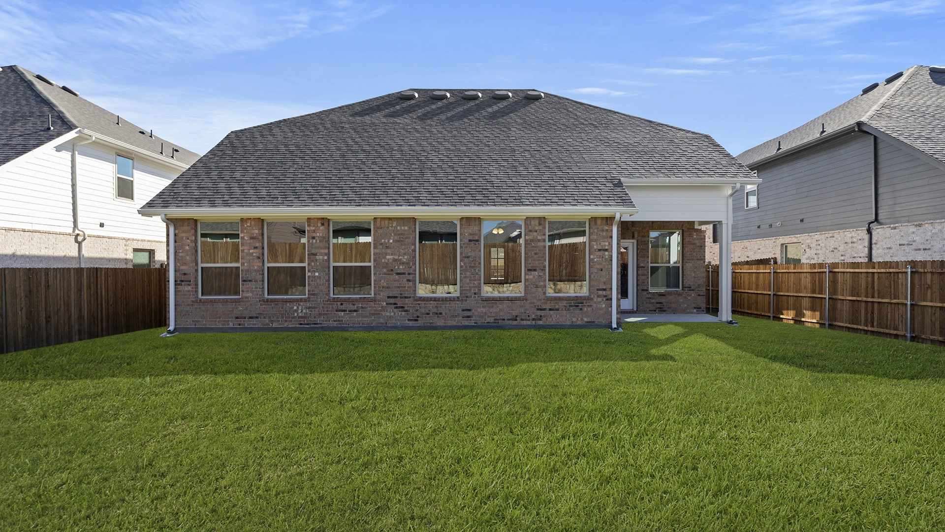1632 Elle Lane Aubrey TX 76227