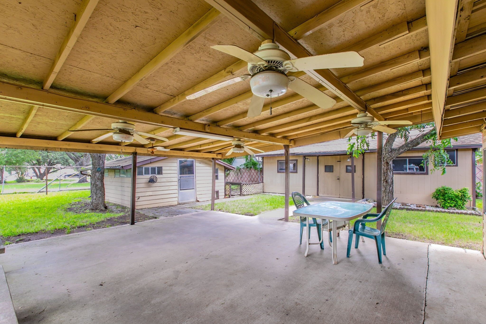 137 Taos Drive Woodway TX 76712