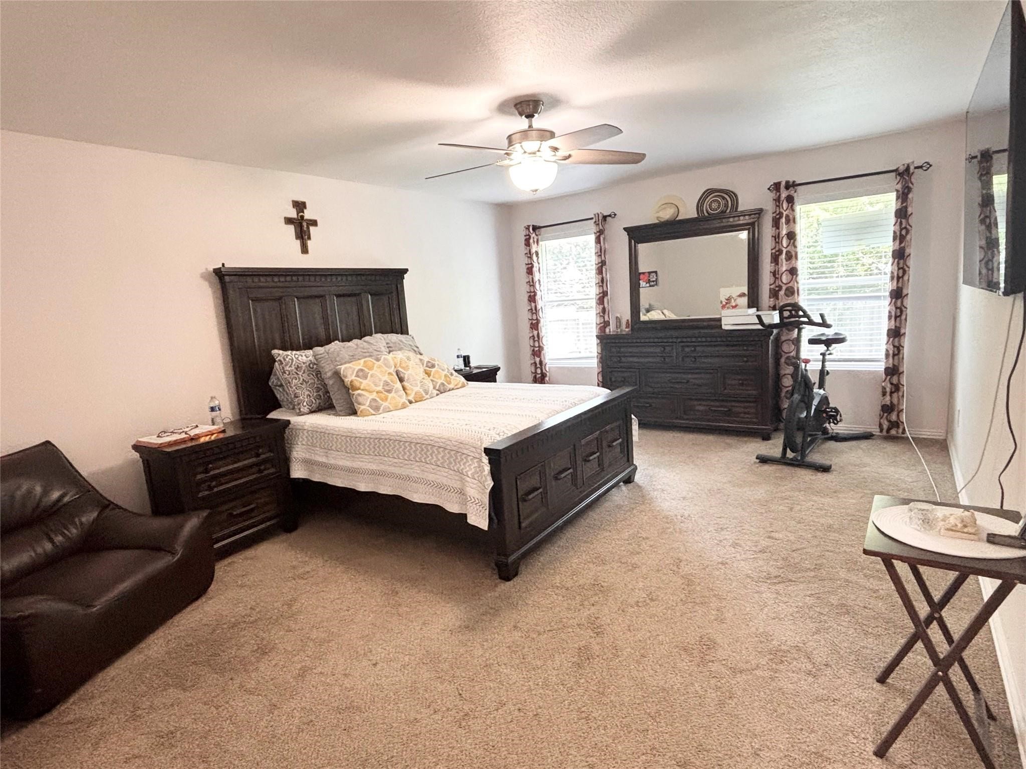 605 Rosario Lane Fort Worth TX 76052