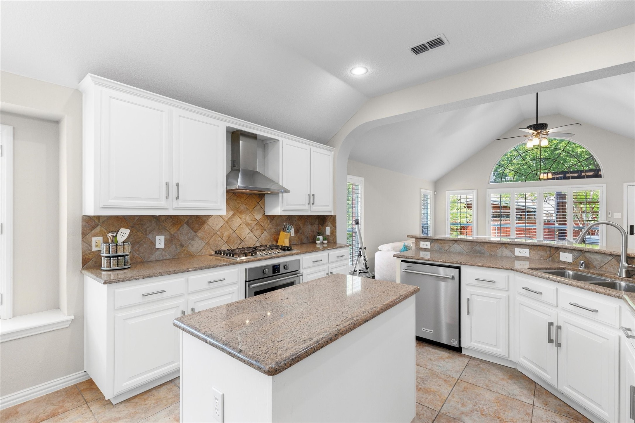 6924 Calm Meadow Drive Frisco TX 75035