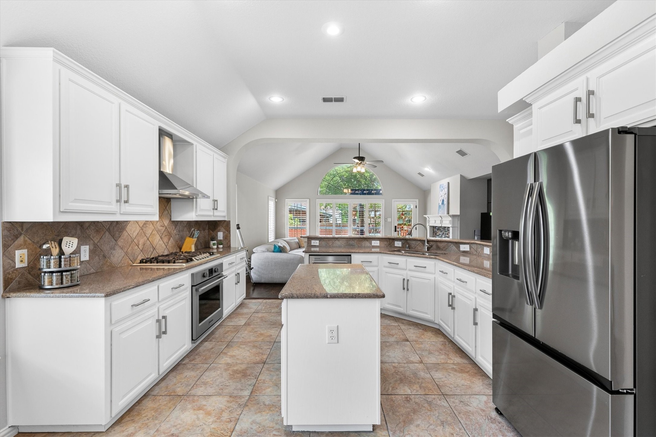 6924 Calm Meadow Drive Frisco TX 75035