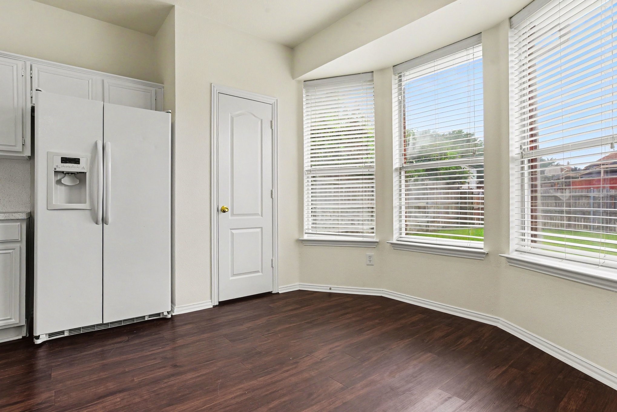 829 Waterwood Lane Mesquite TX 75181