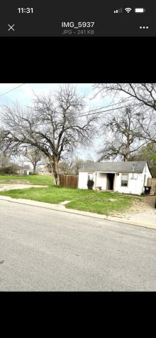 605 S Bradshaw Street Denton TX 76205