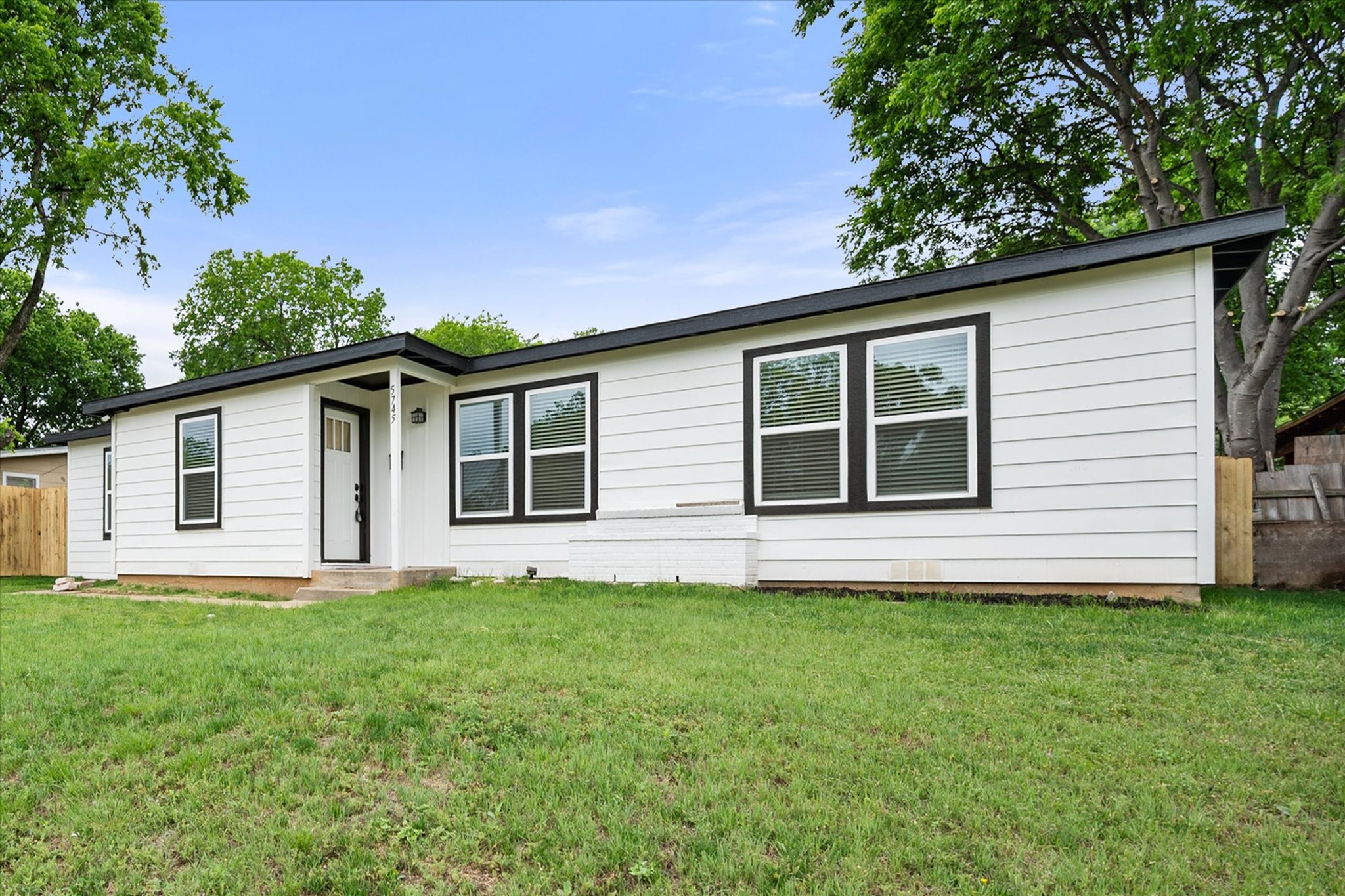 5745 Truelson Drive Fort Worth TX 76134
