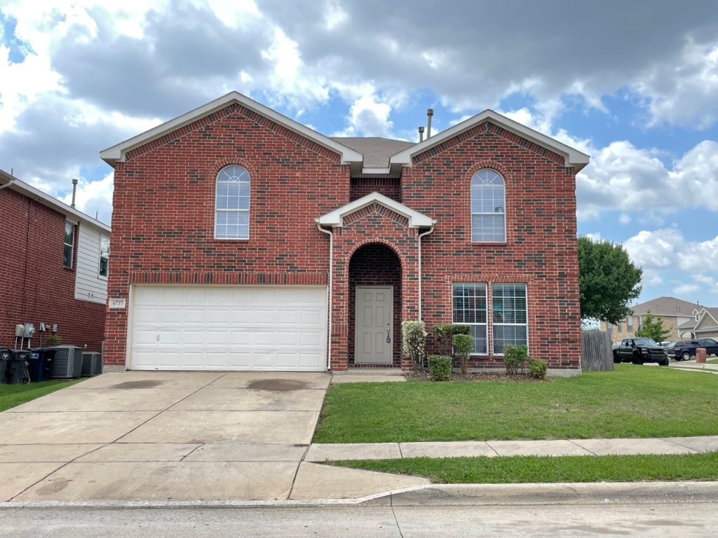 6737 Thaxton Trail Fort Worth TX 76137