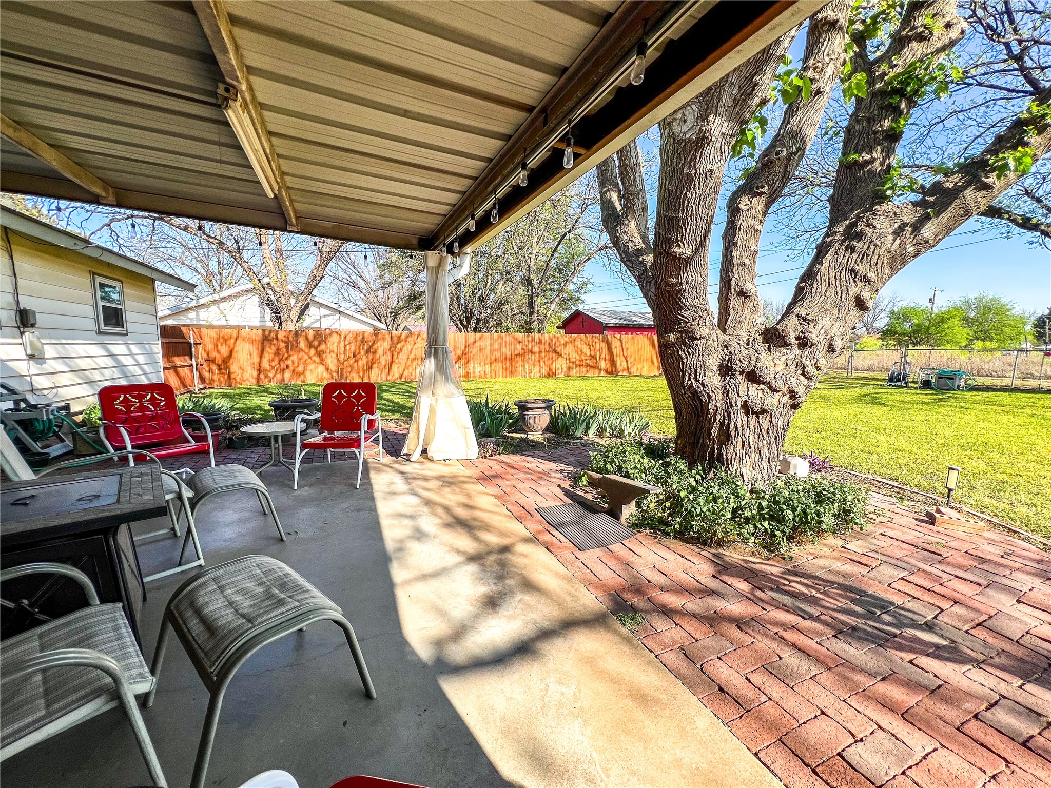 1009 N 7th Street Haskell TX 79521