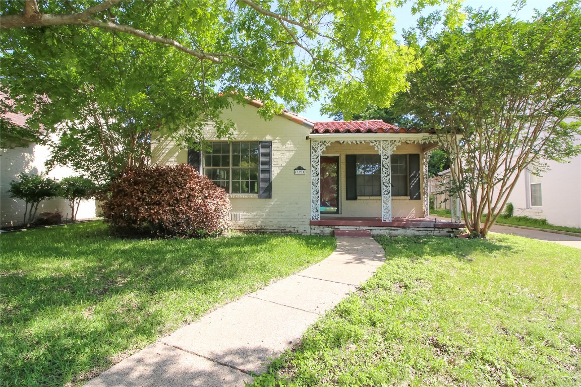 3936 El Campo Avenue Fort Worth TX 76107